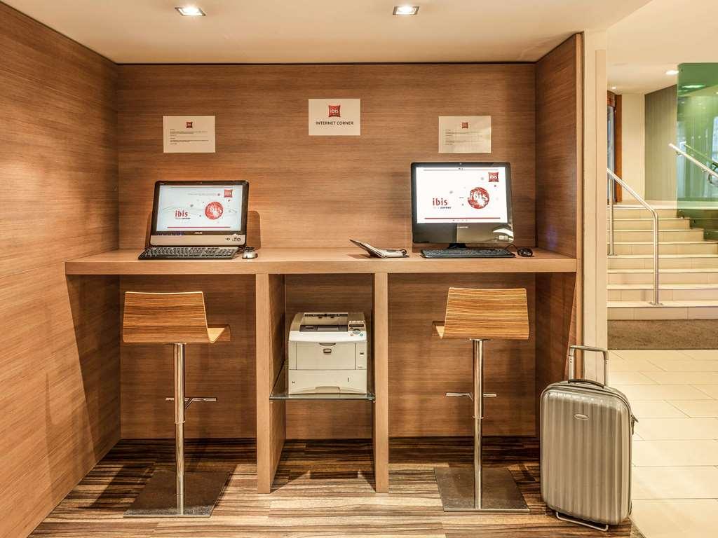Ibis Mariahilf 3* Viena
