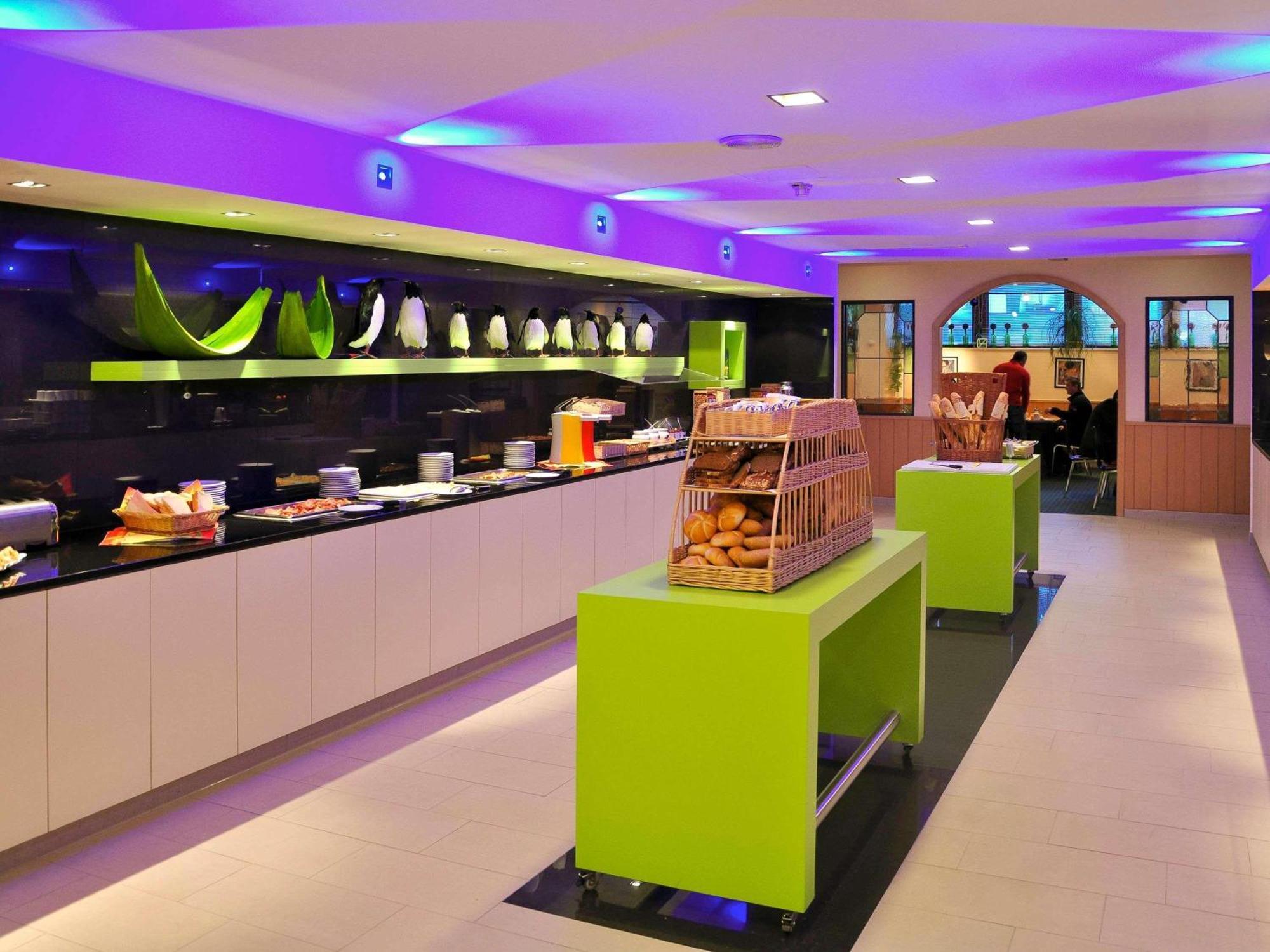 Ibis Mariahilf 3* Viena